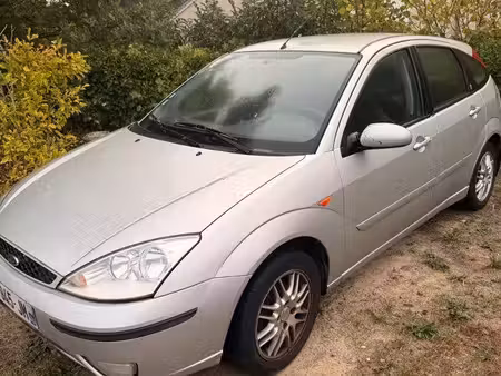 Ford Focus 1.6 100