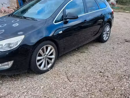 Opel Astra 1.3 90