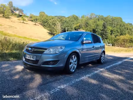 Opel Astra 1.9 CDTI 120 Cosmo