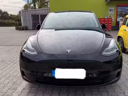 Tesla Model Y Performance 4x4