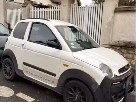 Microcar MGO