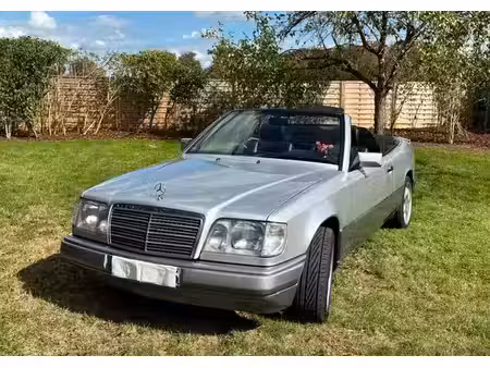 Mercedes-Benz Classe E E 220