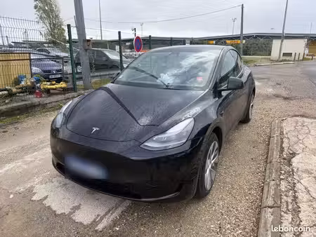 Tesla Model Y Standard 275