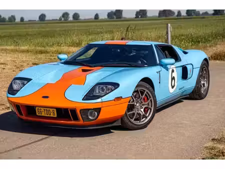 Ford GT