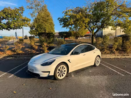 Tesla Model 3 Standard Plus 275