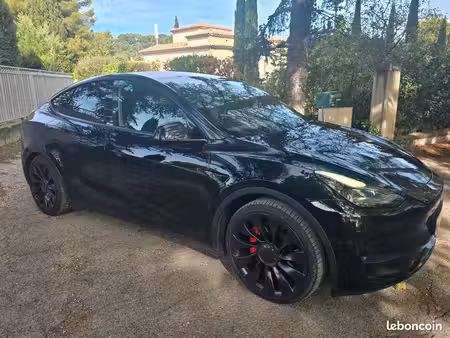 Tesla Model Y Performance 4x4