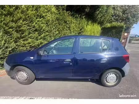 Dacia Sandero 1.2 75