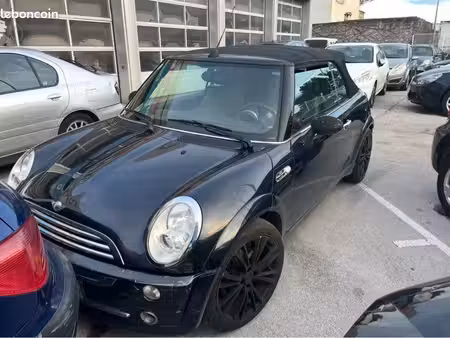 Mini Cabrio Cooper 1.6 115
