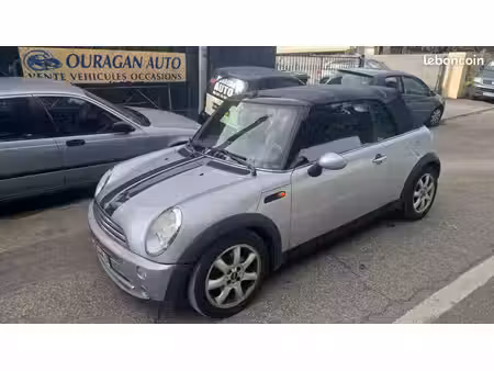 Mini Cabrio Cooper 1.6 115