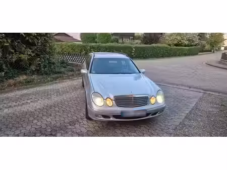 Mercedes-Benz Classe E E 200