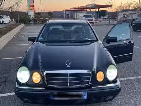 Mercedes-Benz Classe E 