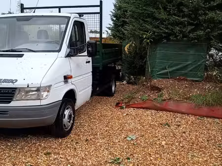 Mercedes-Benz Sprinter 412 2.9 102