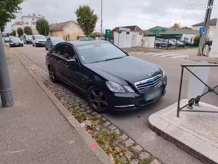 Mercedes-Benz Classe E E 220 2.1 CDI 170