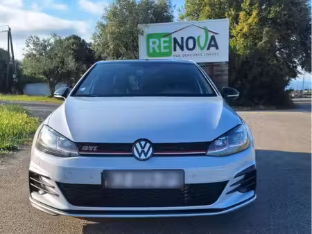 Volkswagen Golf GTI 2.0 Performance
