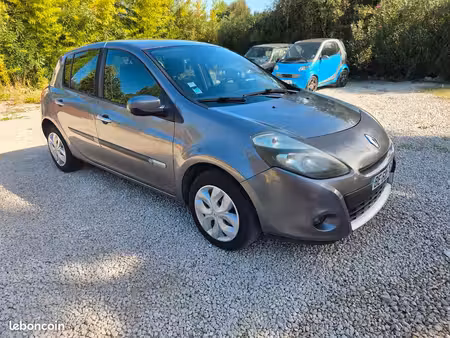 Renault Clio 1.5 dCi 85 TomTom
