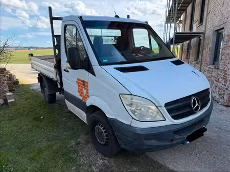 Mercedes-Benz Sprinter 210 184