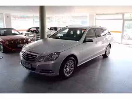Mercedes-Benz Classe E E 250 2.1 204 Elegance 4Matic