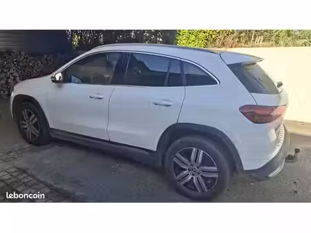 Mercedes-Benz EQA 250+ 190