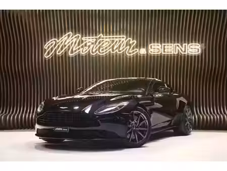 Aston Martin DB11 
