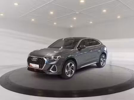 Audi Q3 45 TFSI 1.4 TFSI 150 S line