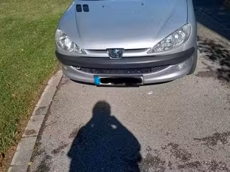 Peugeot 206 1.4 75