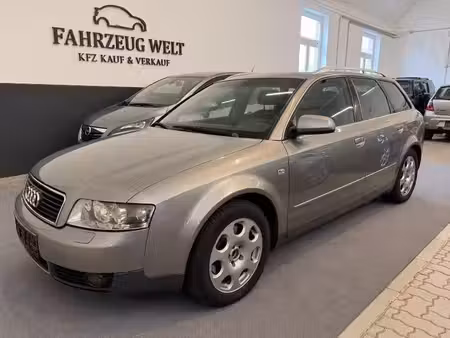 Audi A4 V6 2.4 170