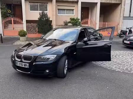 BMW Série 3 325i 2.5 218