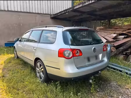 Volkswagen Passat 2.0 TDI 140 Confortline