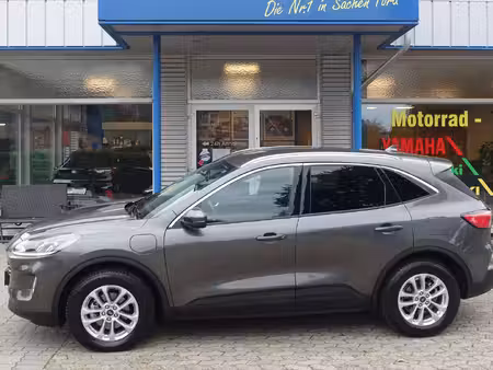Ford Kuga 2.5 152 Titanium