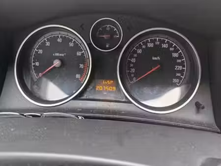 Opel Astra 1.4 90