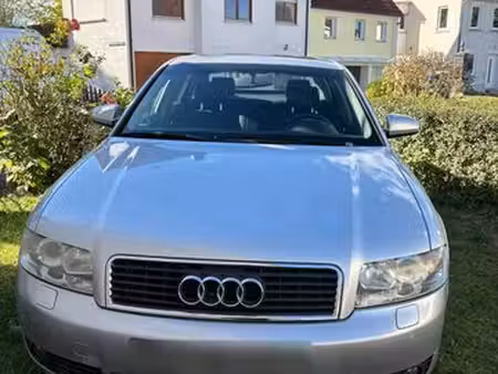 Audi A4 V6 2.4 170