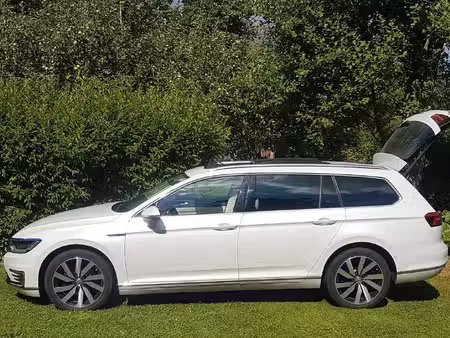 Volkswagen Passat GTE 1.4 TSI 218
