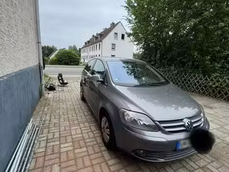 Volkswagen Golf 1.6