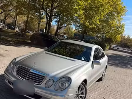Mercedes-Benz Classe E E 270 177