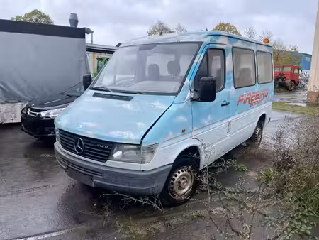 Mercedes-Benz Sprinter 
