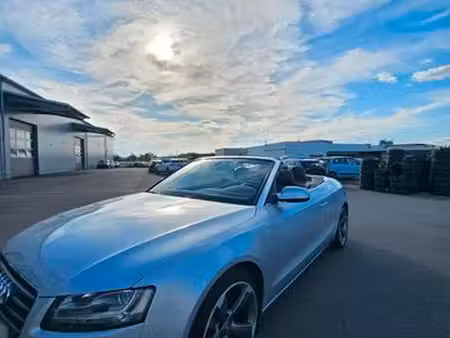 Audi A5 V6 2.7 TDI 190