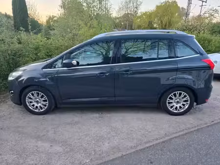 Ford C-max SE