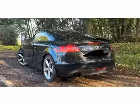 Audi TT 1.8 TFSI 160 S line