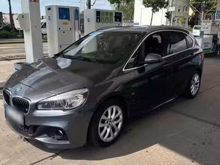 BMW Série 2 220d 2.0 190