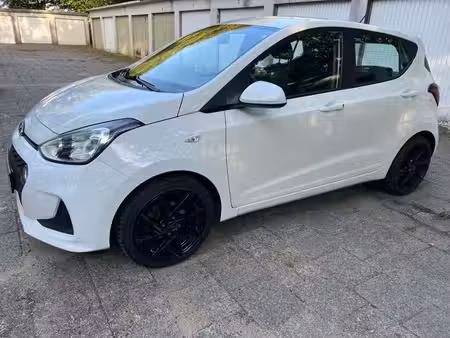 Hyundai i10 1.0 67