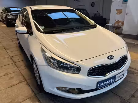 Kia Ceed 1.6 CRDi 128 Edition 7