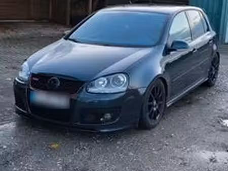 Volkswagen Golf GTI 2.0 200