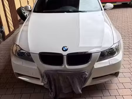 BMW Série 3 318d 2.0 143