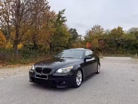 BMW Série 5 530d 3.0 235