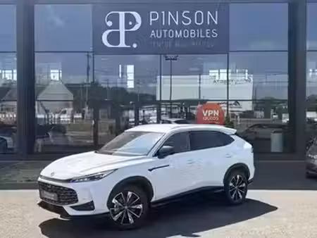 MG EHS 1.5 224 Luxury