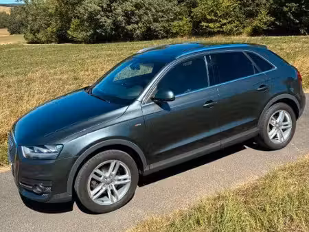 Audi Q3 2.0 TDI 140 S line