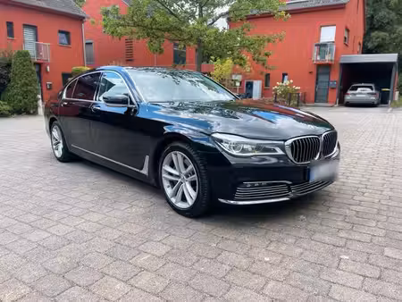 BMW Série 7 730d 3.0 265
