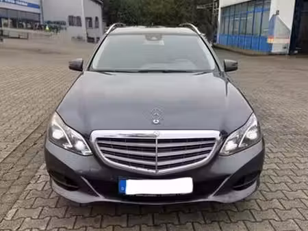 Mercedes-Benz Classe E E 220 2.1 CDI 170