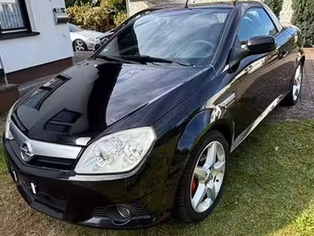 Opel Tigra Twintop 1.8 125