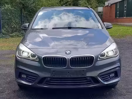 BMW Série 2 220i 2.0 184